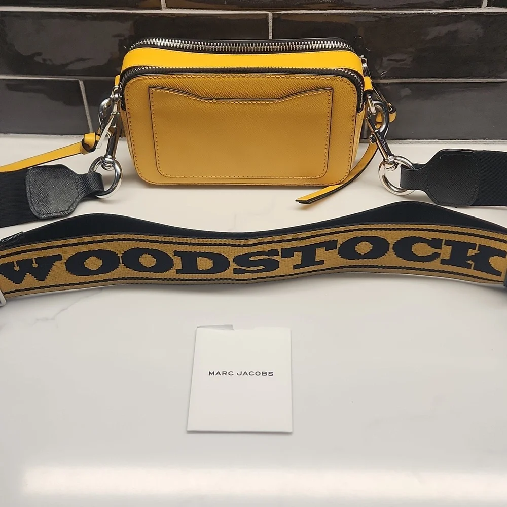 Marc Jacobs x Peanuts Woodstock Camera Bag NWOT - Picture 4 of 9